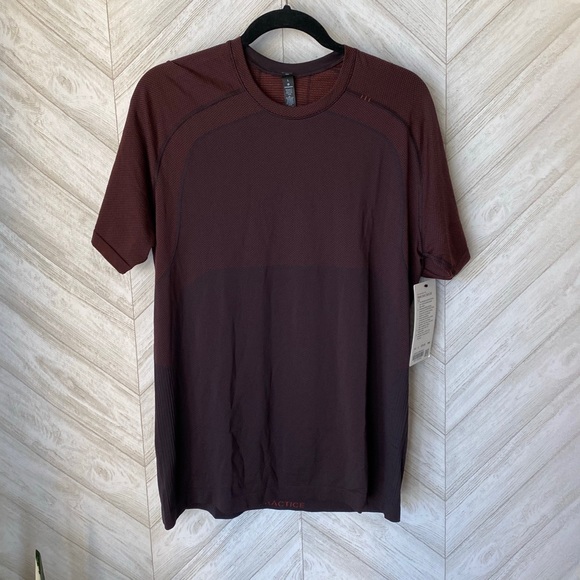 🍋Lululemon Metal Vent Tech Short Sleeve 2.… - Picture 2 of 8